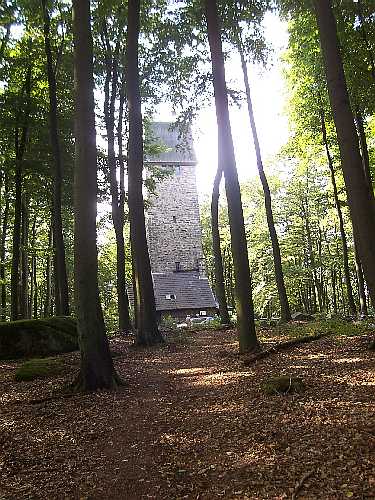Kaiserturm auf der Neunkircher Höhe (605 m)